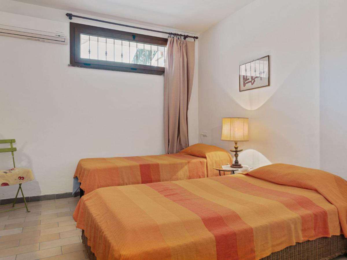 Belvilla By Oyo Casa Santa Giusta Bosa Esterno foto